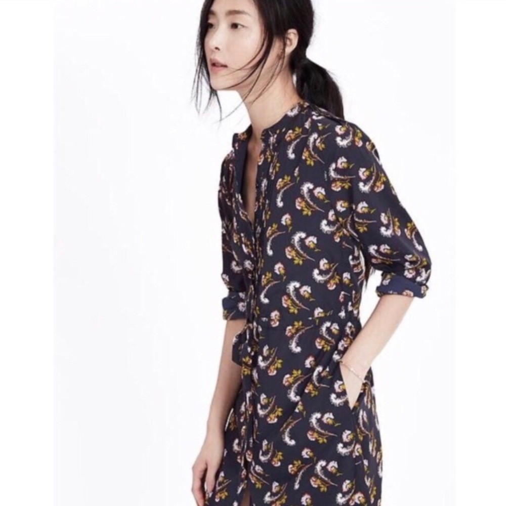 Banana Republic Navy Floral Shirtdress